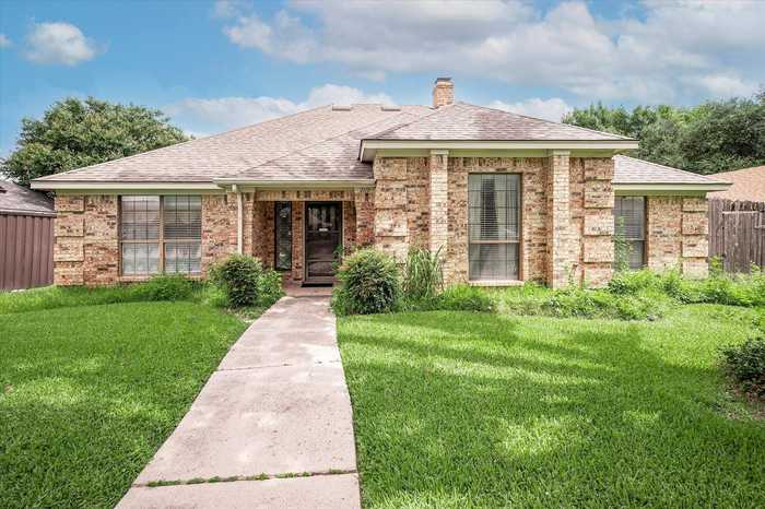 photo 2: 2119 Tiburon, Carrollton TX 75006