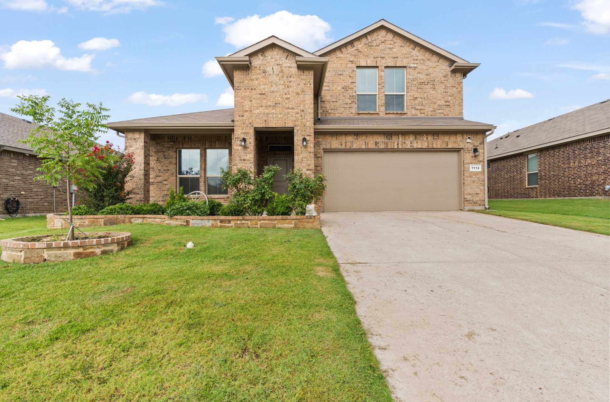 photo 2: 1114 Pacifica Trail, Cleburne TX 76033