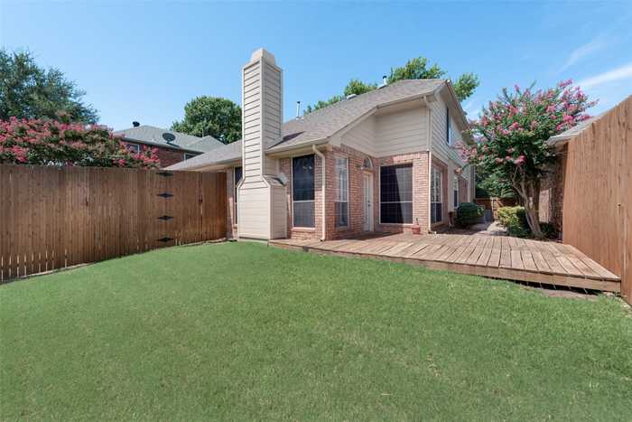 photo 2: 1708 Pantigo Drive, Plano TX 75075