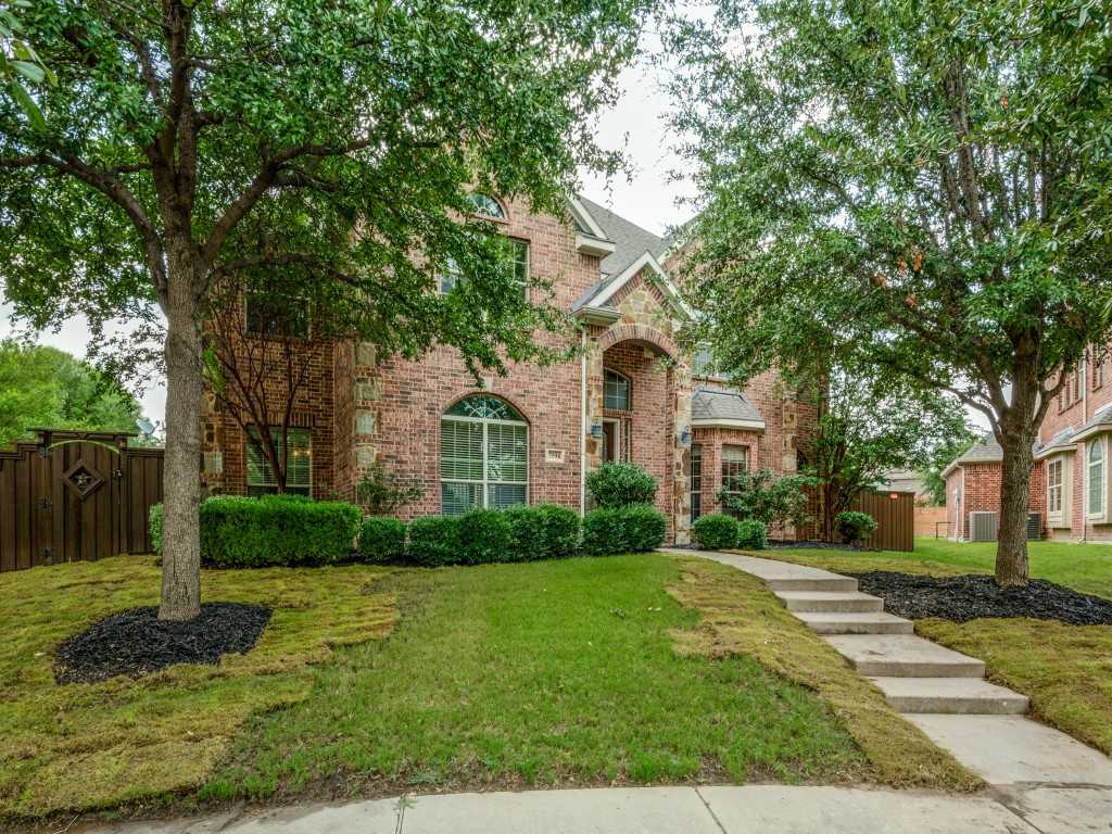 photo 1: 7594 Hidden Cove Lane, Frisco TX 75034