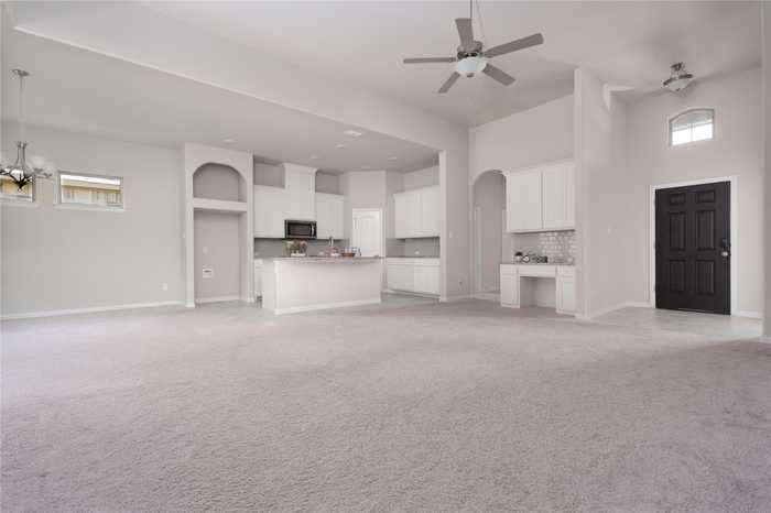 photo 2: 4424 Terraview Drive, Arlington TX 76001