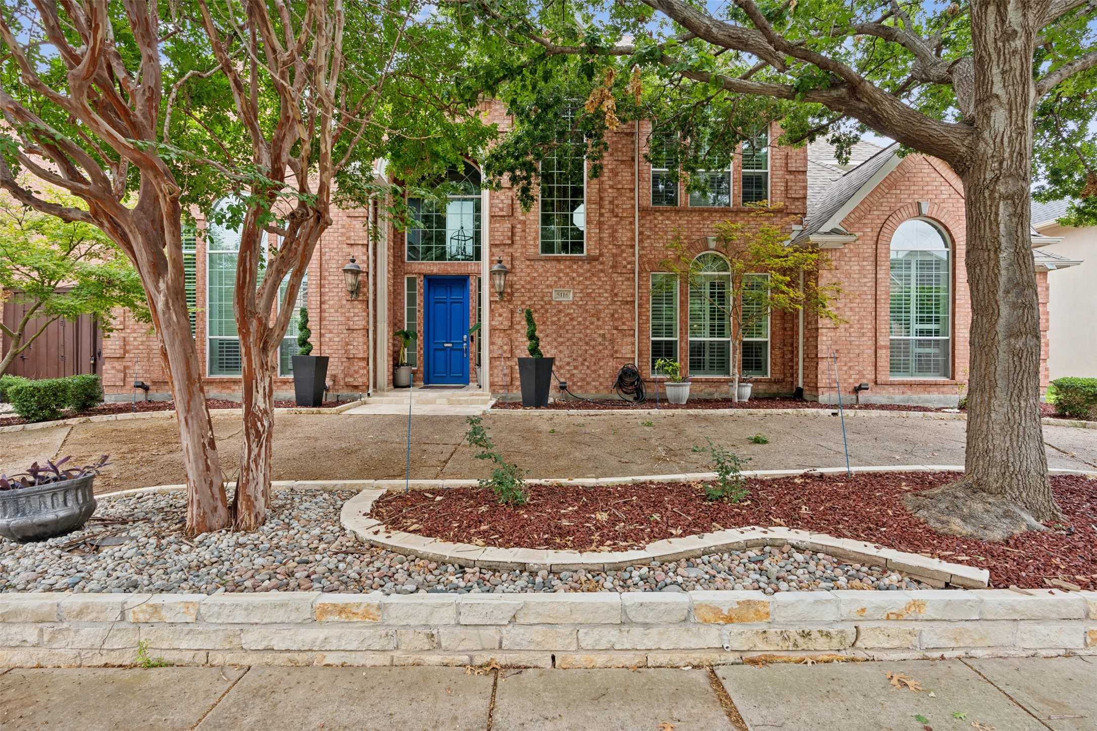 photo 3: 5116 Ambergate Lane, Dallas TX 75287