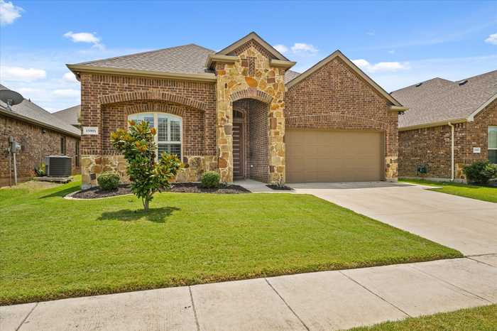 photo 1: 15905 Dorrington Drive, Frisco TX 75036