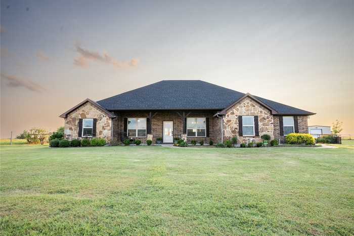 photo 1: 10968 County Road 587, Royse City TX 75189