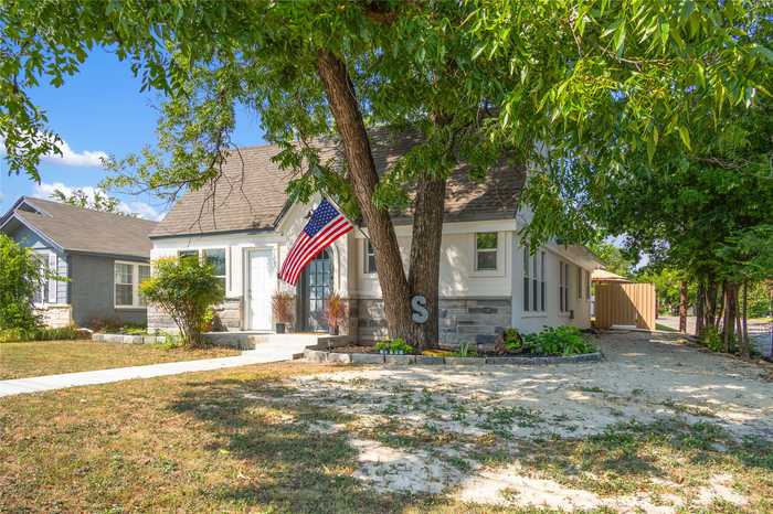 photo 1: 2501 Austin Avenue, Brownwood TX 76801