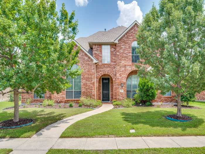 photo 1: 11580 Avondale Drive, Frisco TX 75033