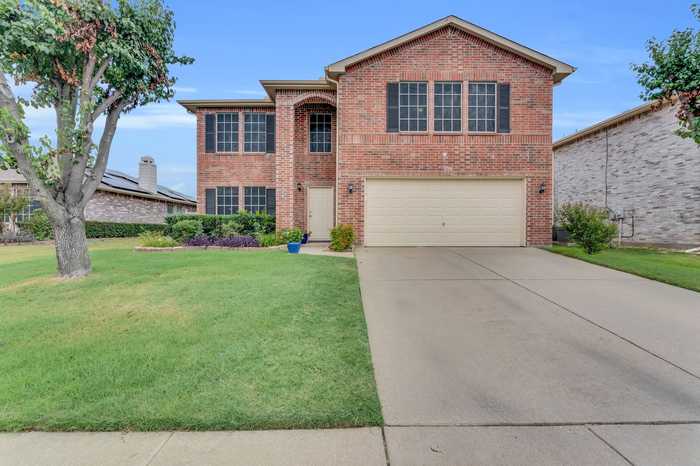 photo 1: 5709 Rumford Trail, Arlington TX 76017