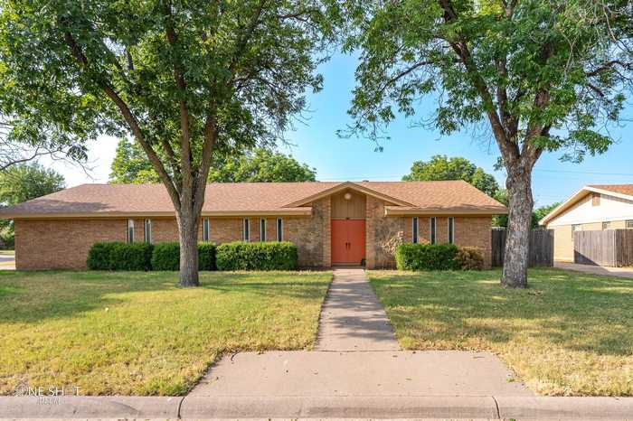 photo 1: 3101 High Meadows Drive, Abilene TX 79605