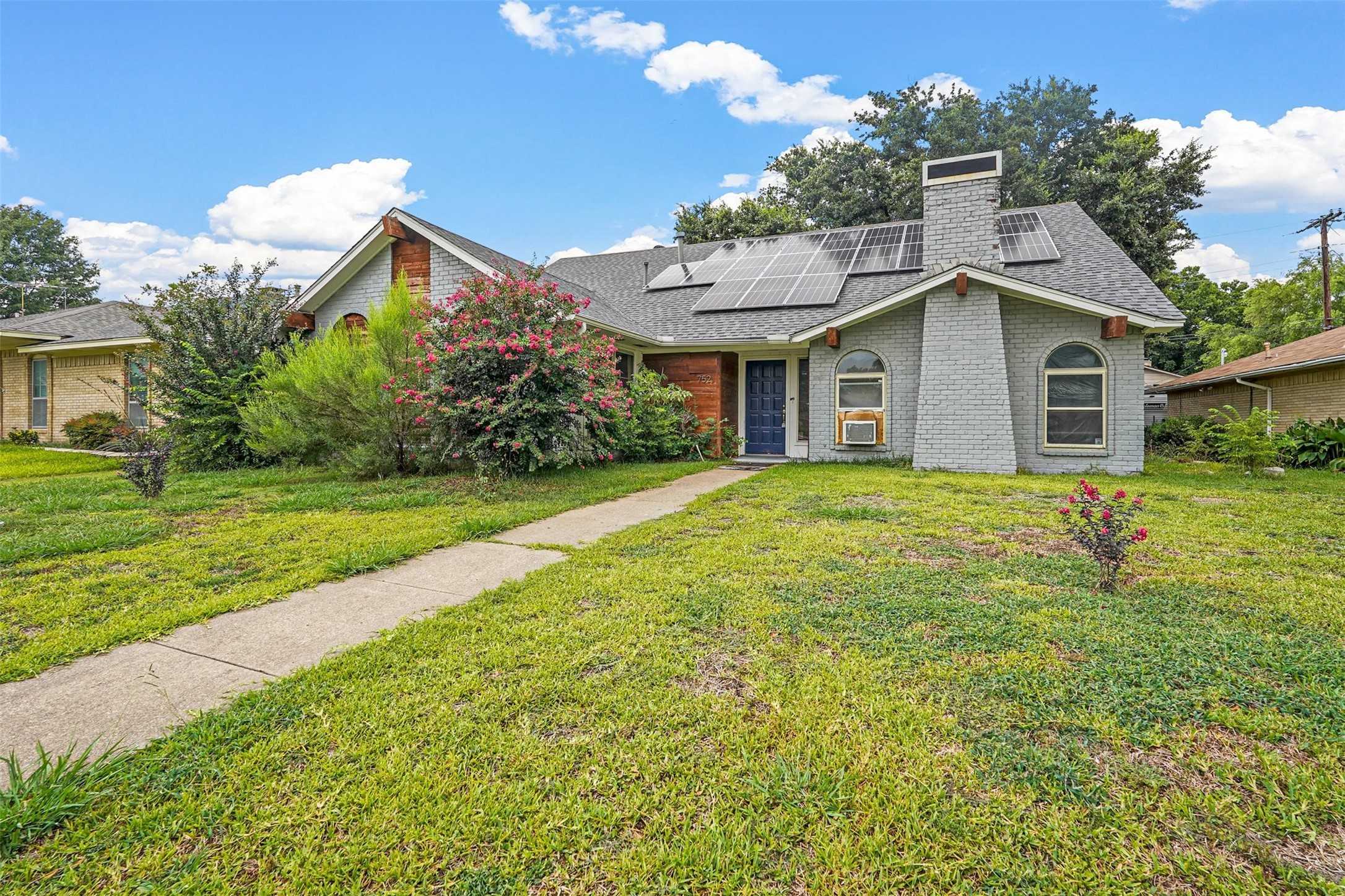 photo 2: 752 Michelle Way, Mesquite TX 75149