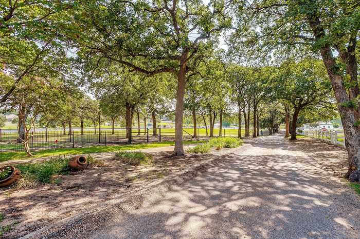 photo 2: 1432 Mount Gilead Road, Keller TX 76262