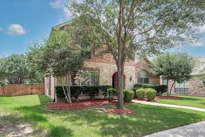 photo 2: 6077 Wallis Drive, Frisco TX 75033