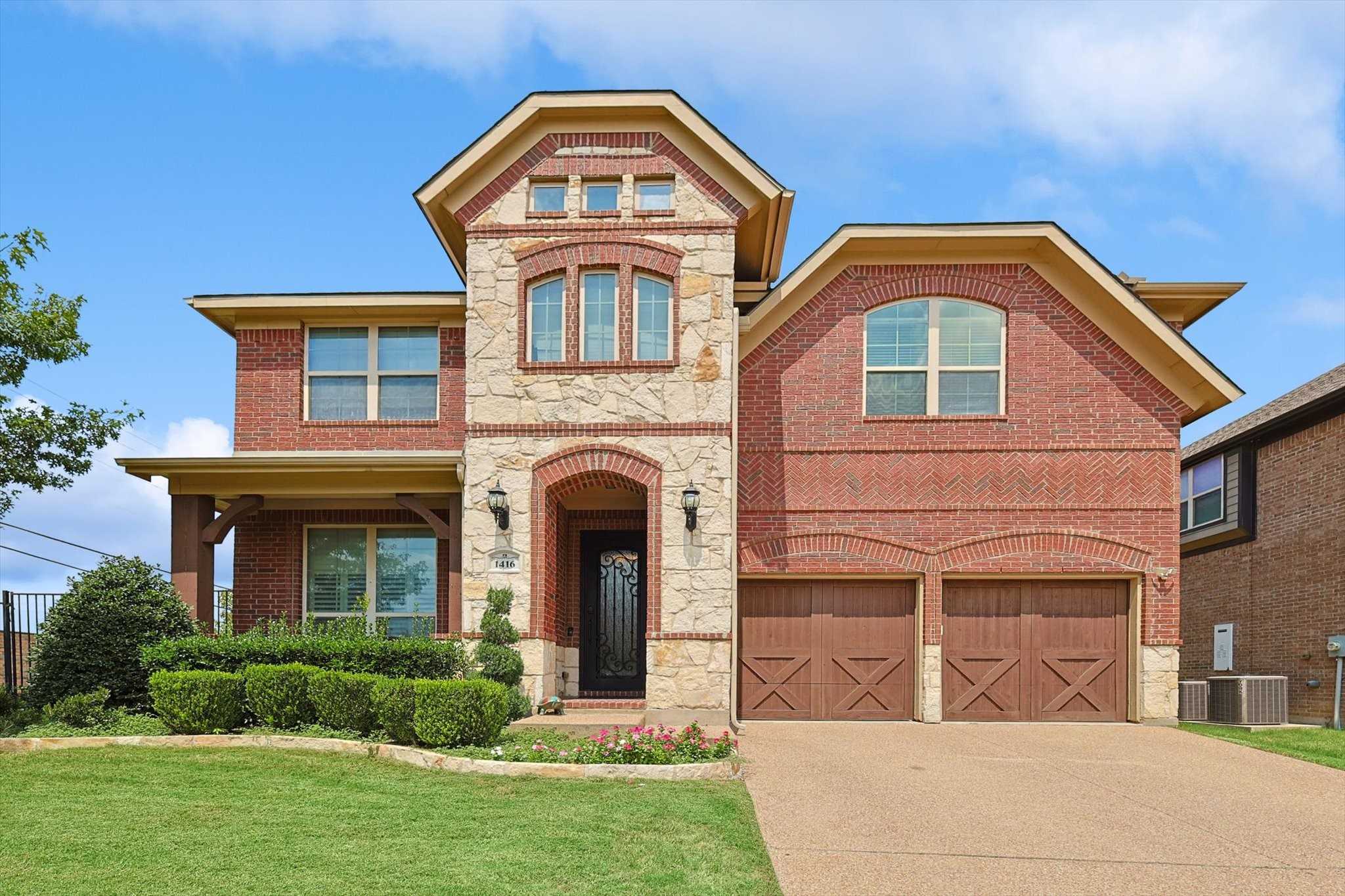 photo 1: 1416 St Tropez, Arlington TX 76013