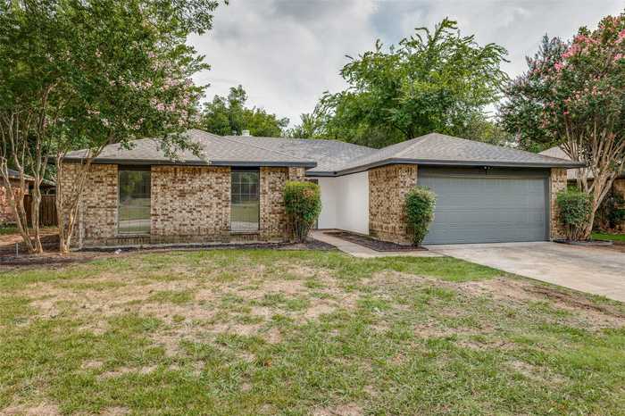 photo 2: 4920 Hollow Ridge Road, Dallas TX 75227