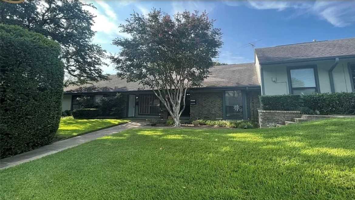 photo 1: 13618 Flagstone Lane, Dallas TX 75240