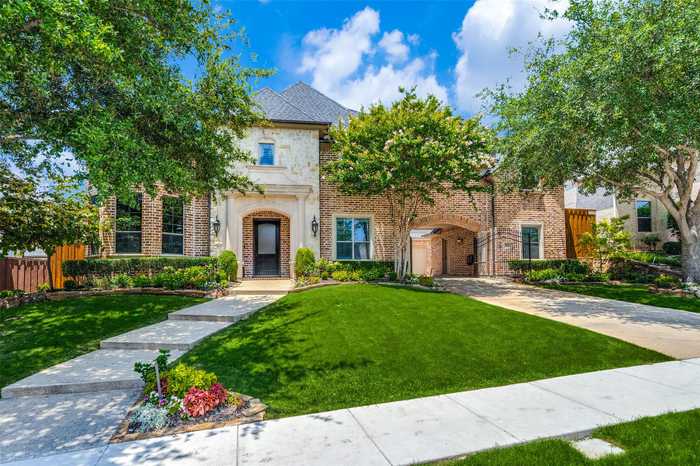 photo 2: 11359 Lenox Lane, Frisco TX 75033