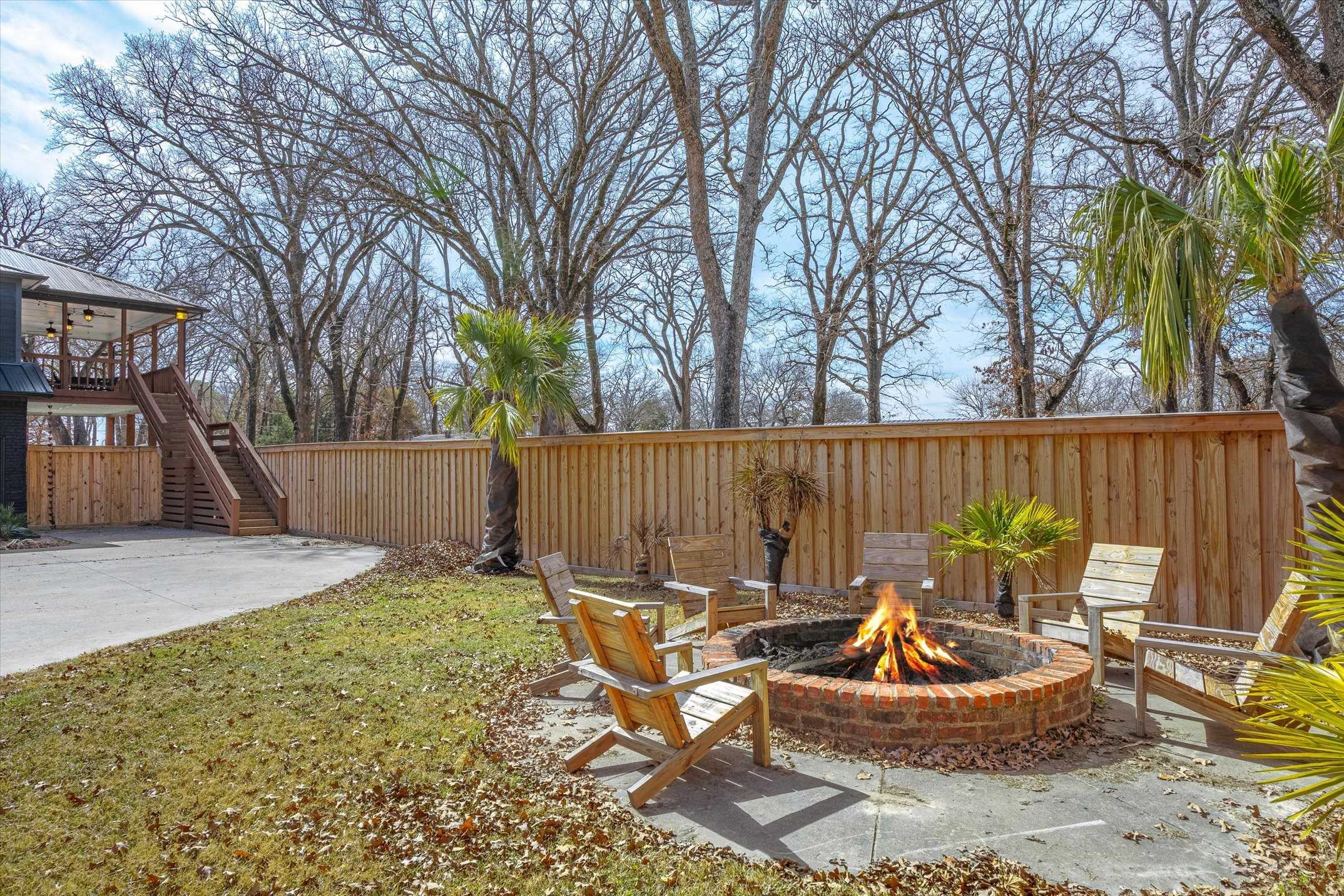 photo 3: 106 White Oak Drive, Mabank TX 75156