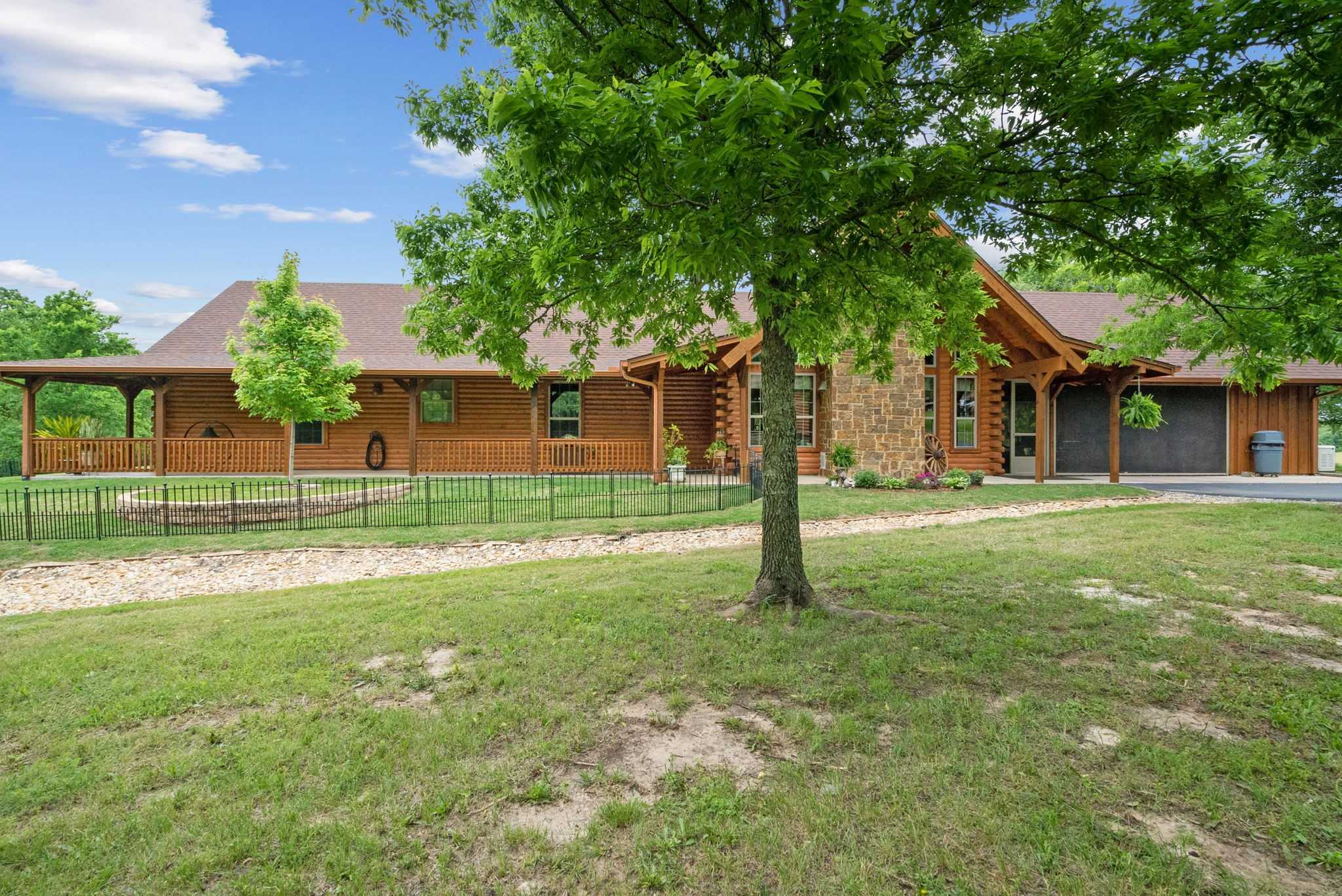 photo 1: 2411 Sweet Springs Road, Weatherford TX 76088