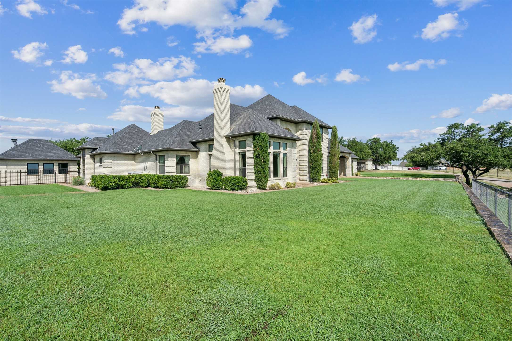 photo 3: 7 Greenfield Lane, Weatherford TX 76087