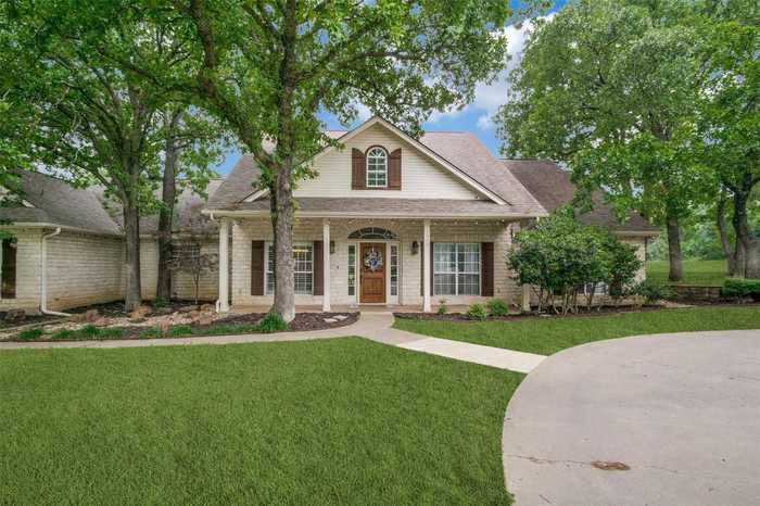 photo 1: 1902 Forest Glen Lane, Weatherford TX 76087