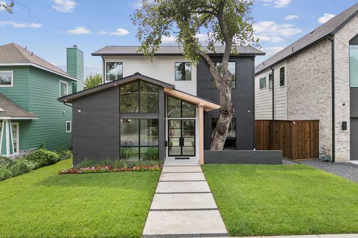 photo 1: 1909 Mcmillan Avenue, Dallas TX 75206