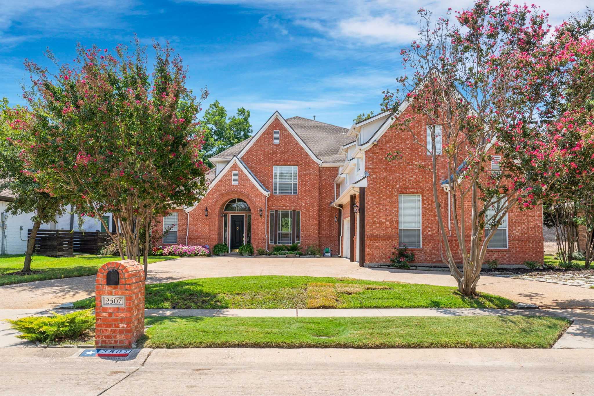 photo 1: 2507 Sunny Meadow, McKinney TX 75072