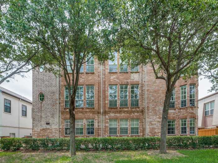 photo 2: 3117 Rosedale Avenue Unit 7, University Park TX 75205