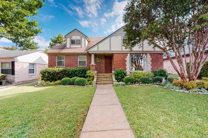 photo 1: 7034 Coronado Avenue, Dallas TX 75214