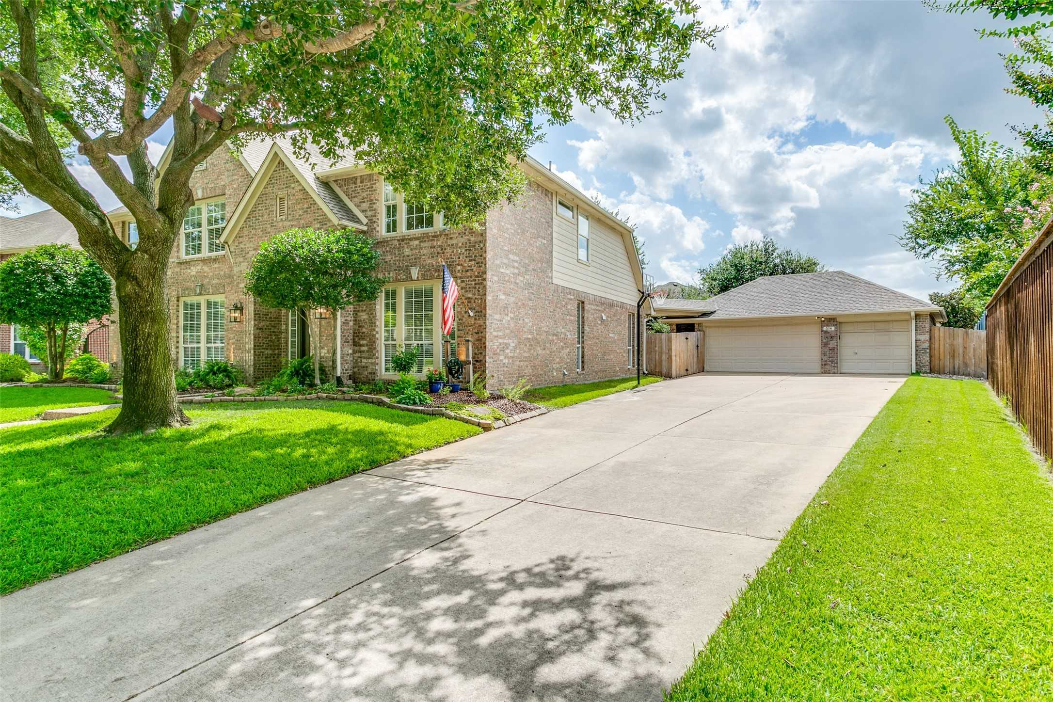 photo 2: 514 Eagle Trail, Keller TX 76248