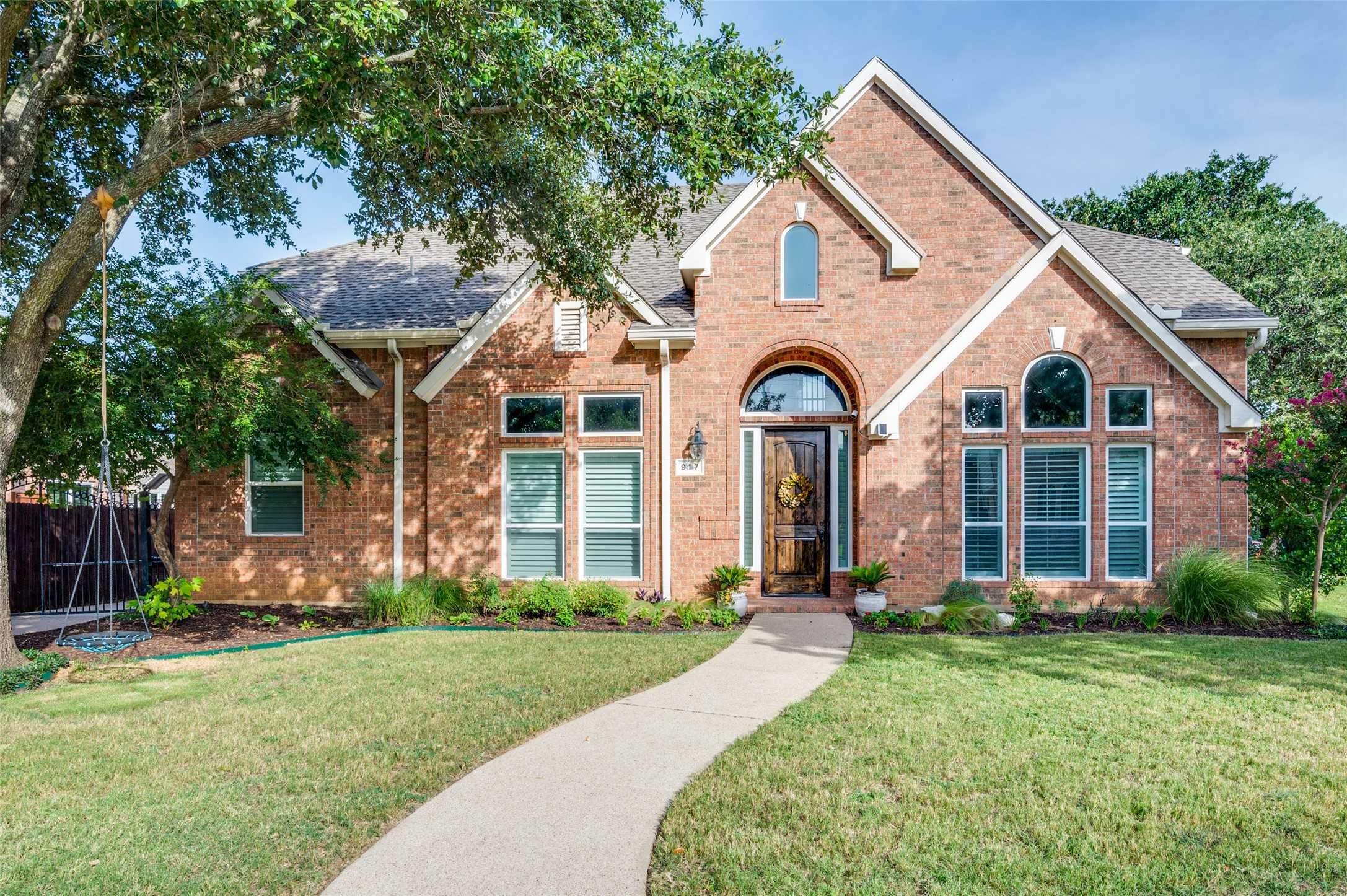 photo 1: 917 Muirfield Road, Keller TX 76248