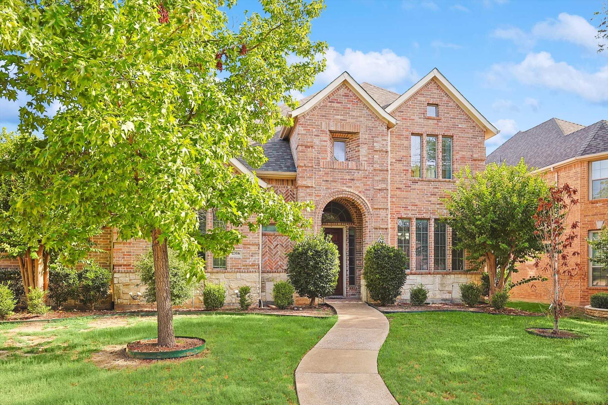 photo 3: 2316 Homestead Lane, Plano TX 75025