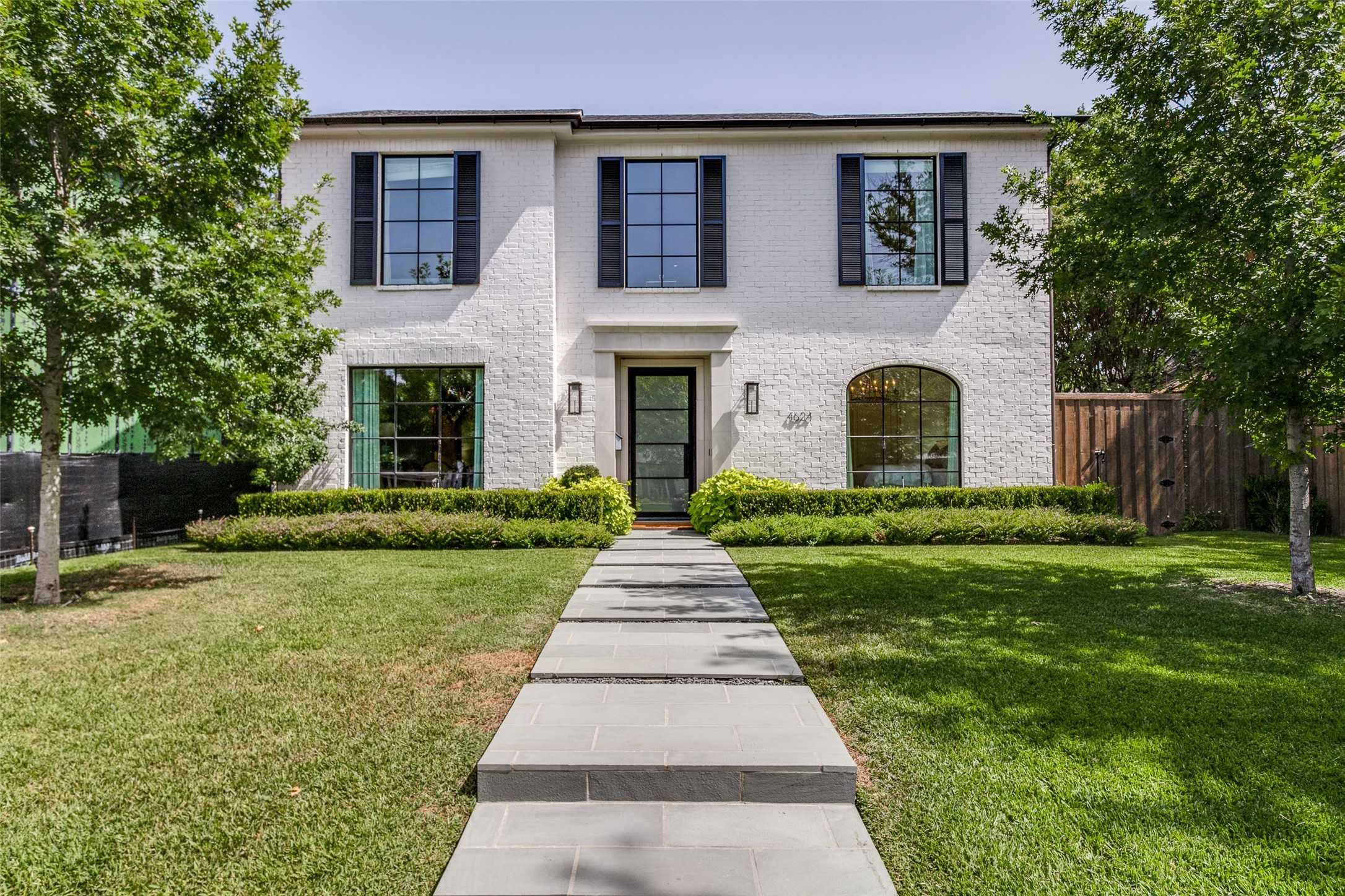 photo 3: 4624 S Versailles Avenue, Highland Park TX 75209