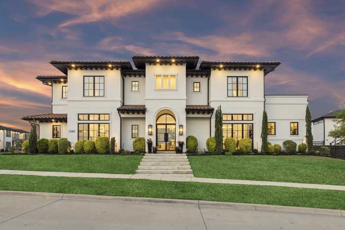 photo 1: 3388 Tuscan Oaks Drive, Frisco TX 75034