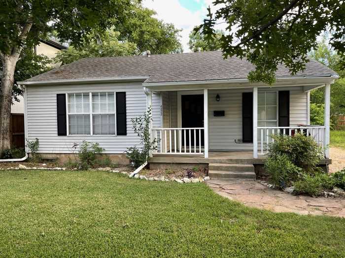 photo 1: 4322 Sexton Lane, Dallas TX 75229