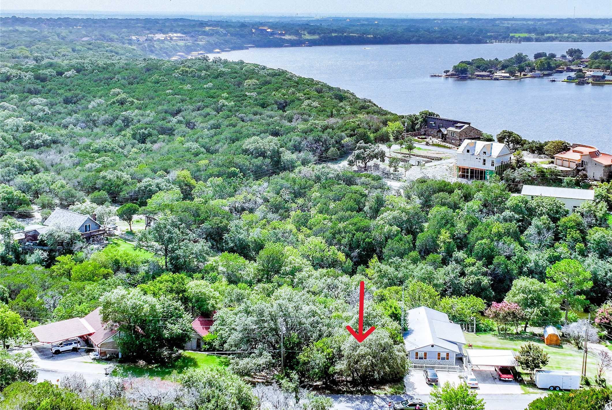 photo 2: 1011 Hidden Cove Trail, Granbury TX 76049