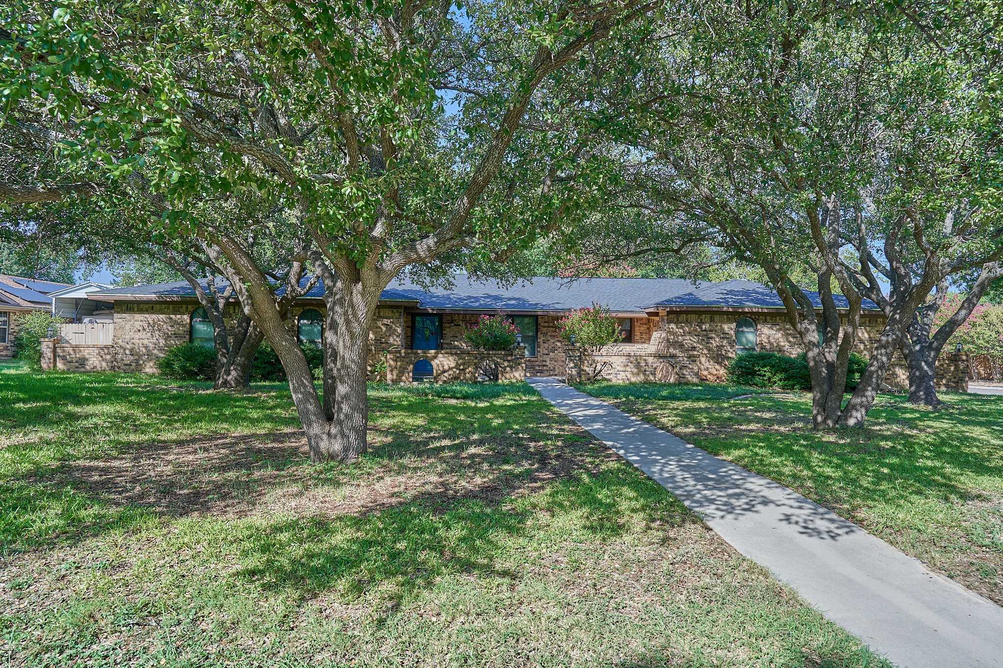 photo 1: 2801 Good Shepherd Drive, Brownwood TX 76801