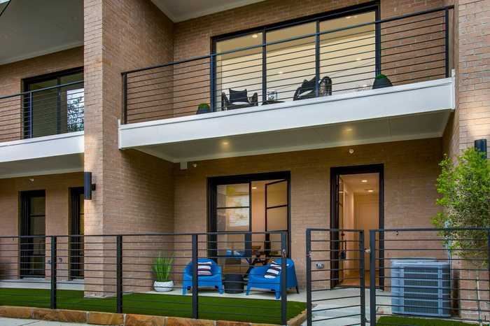 photo 1: 805 Pavillon Street Unit 107, Dallas TX 75204