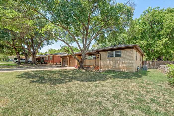 photo 2: 4709 Nadine Drive, Haltom City TX 76117