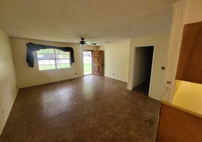 photo 2: 802 S Main Street, Eden TX 76837