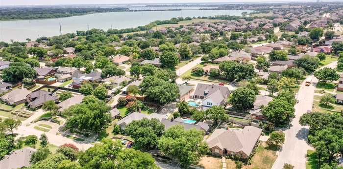 photo 40: 2406 Club Creek Boulevard, Garland TX 75043