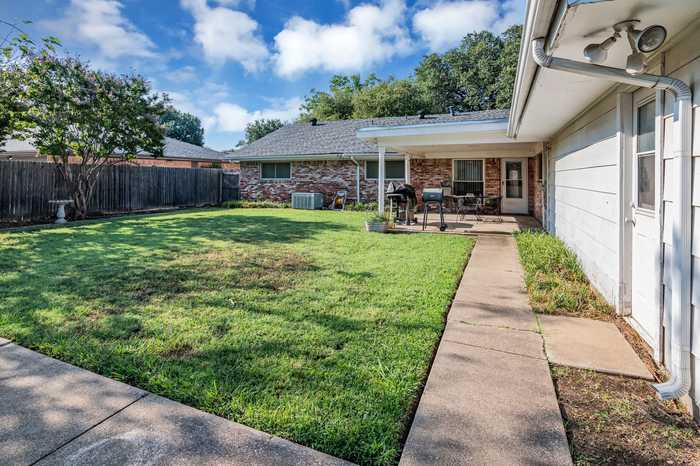 photo 37: 5721 Cedarcrest Drive, Haltom City TX 76117