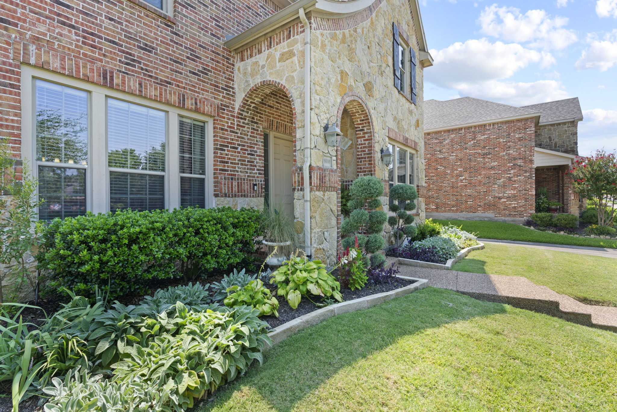 photo 3: 8000 Red River Run, North Richland Hills TX 76180