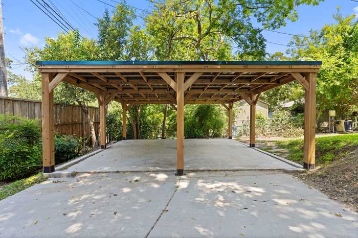 photo 31: 1531 Oak Knoll Street, Dallas TX 75208