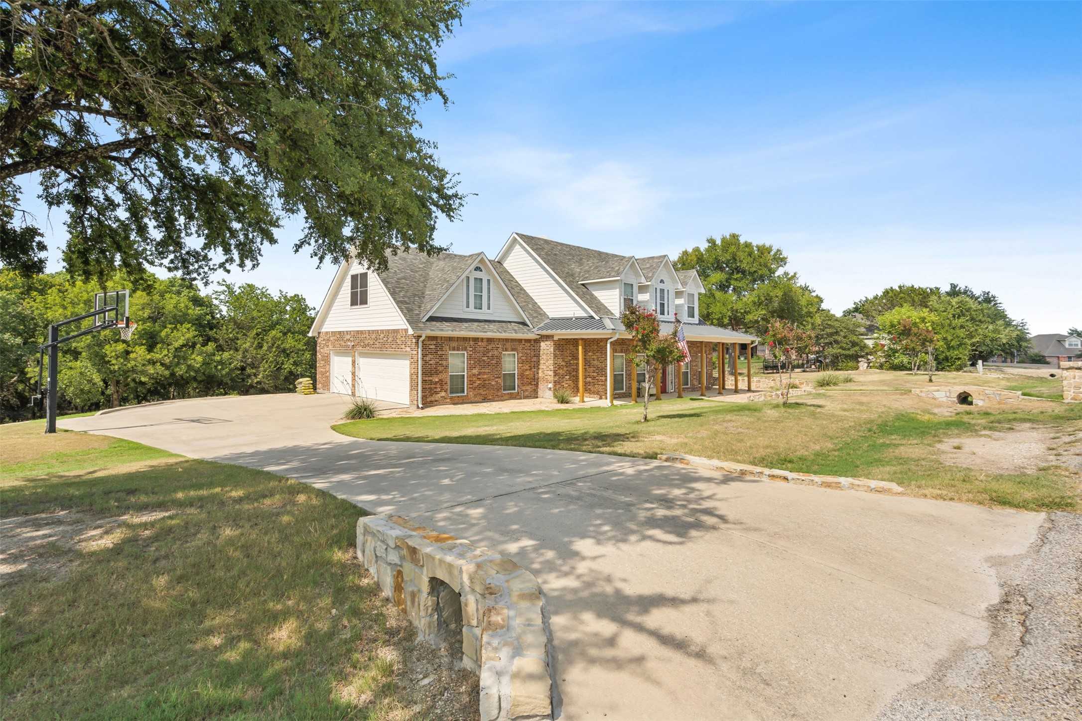 photo 2: 140 Rim Rock Road, Aledo TX 76008