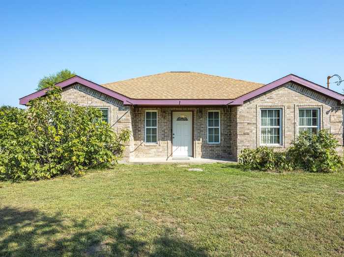 photo 1: 1072 Lake Sawyer Road, Ennis TX 75119