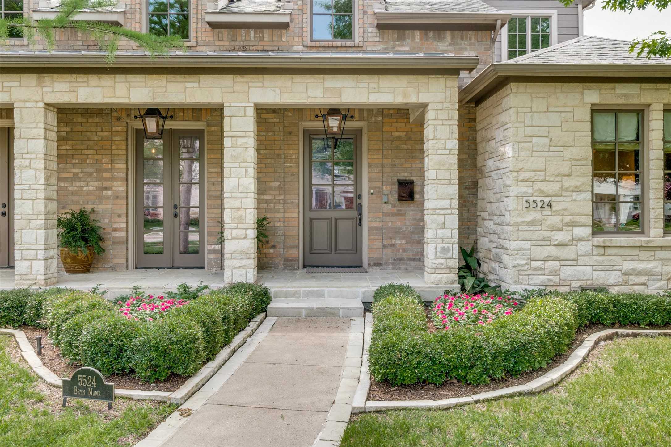 photo 1: 5524 Bryn Mawr Drive, Dallas TX 75209