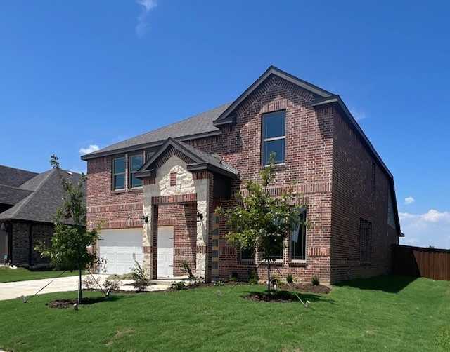 photo 2: 891 Rosebud Trail, Ferris TX 75125