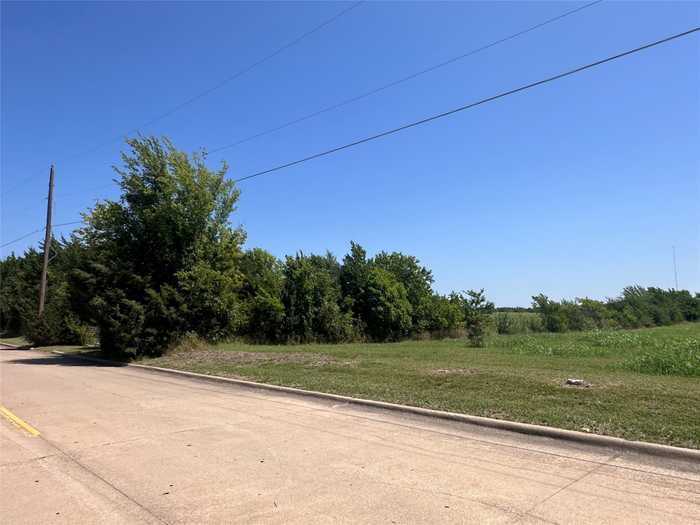 photo 1: Texoma Parkway, Sherman TX 75090