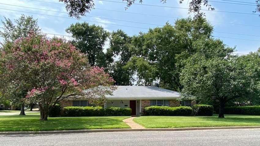 photo 1: 822 Bunny Rabbit Road, Athens TX 75751