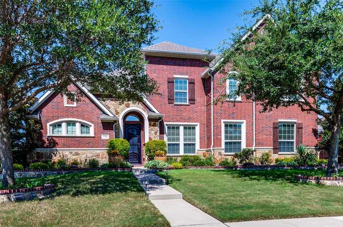 photo 2: 1706 Clark Lake Circle, Keller TX 76248