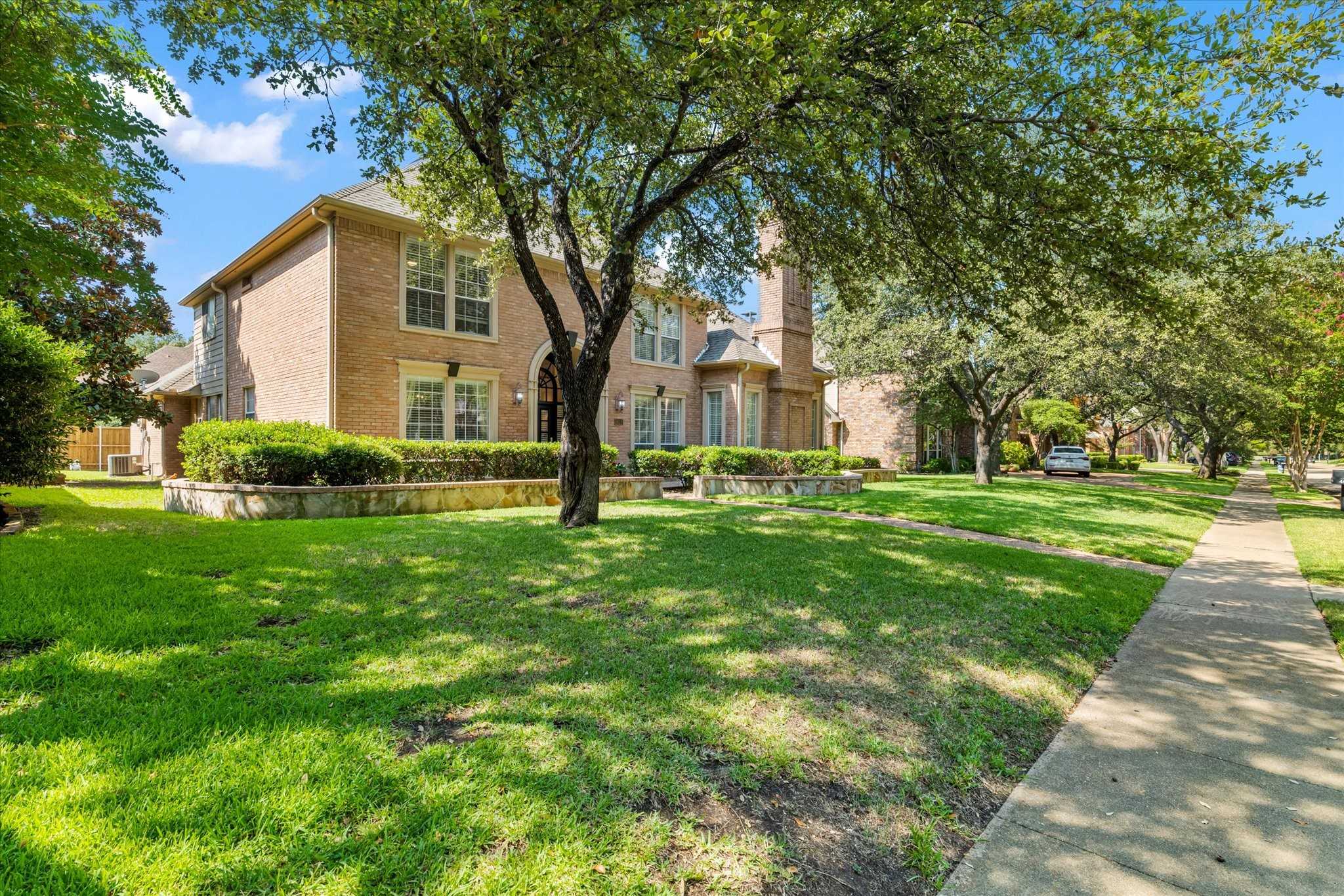 photo 2: 4628 Adrian Way, Plano TX 75024